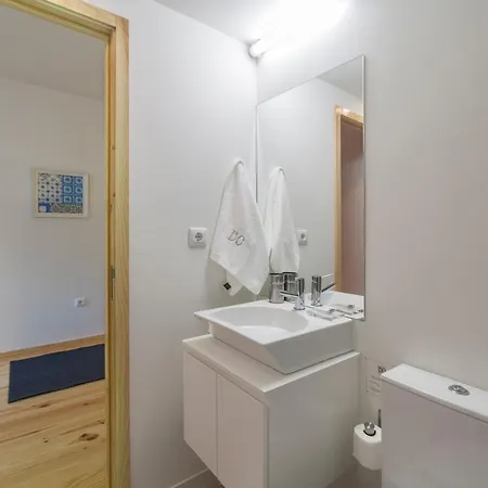 Apartment Bo - Almada *
