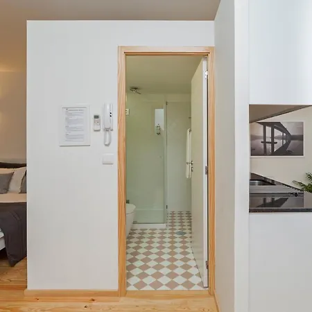 Apartment Bo - Almada *