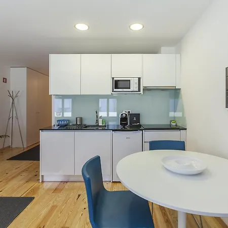 Apartment Bo - Almada *