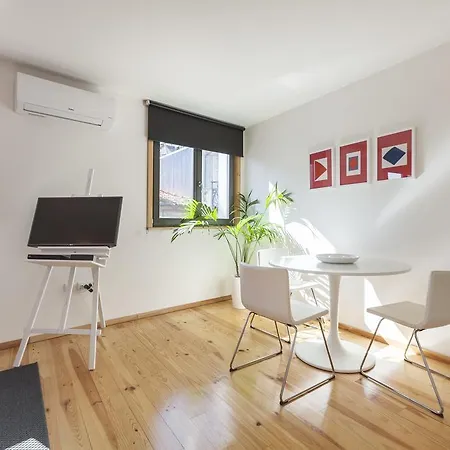 Bo - Almada Apartment *